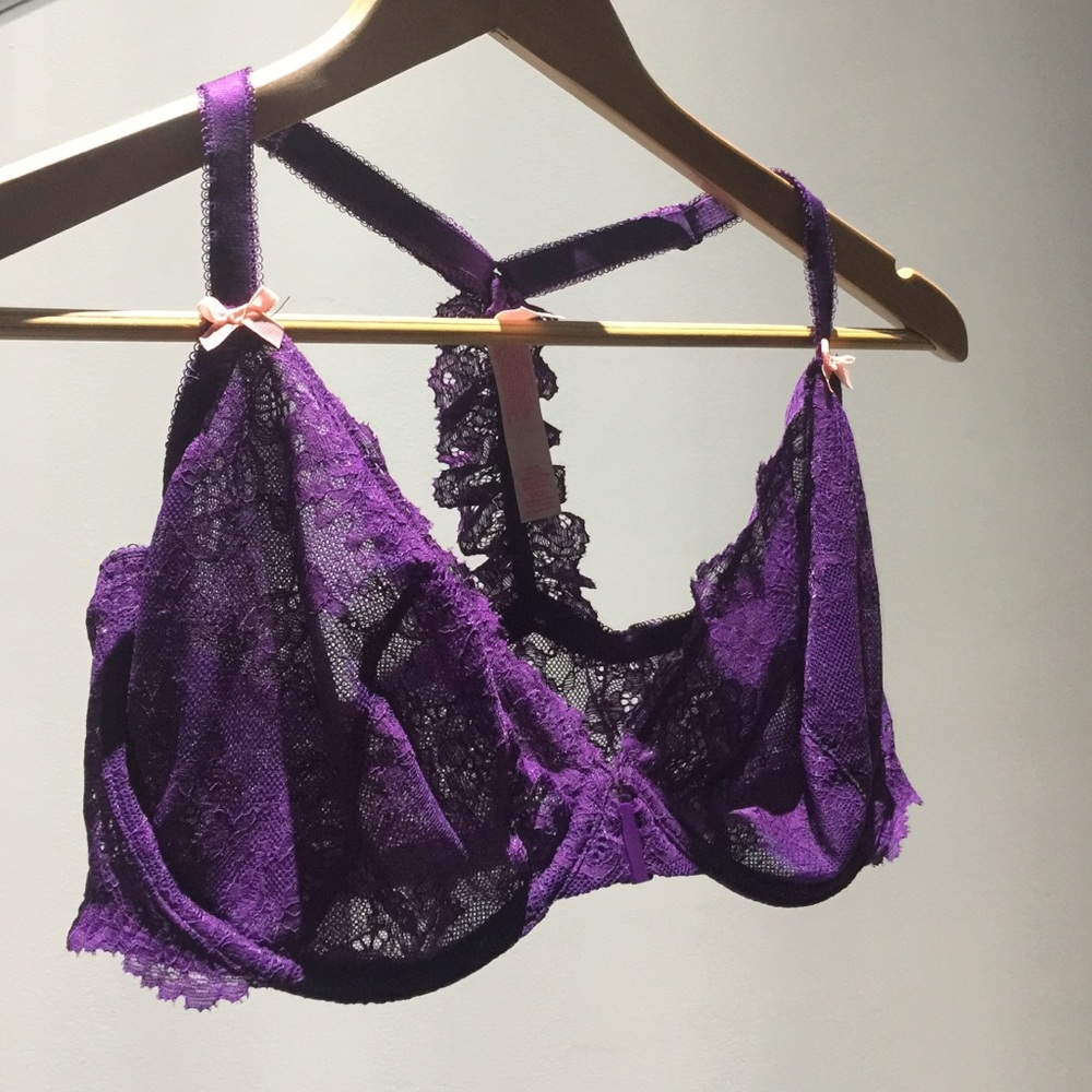 36DD lace racerback wire support Victoria's Secret