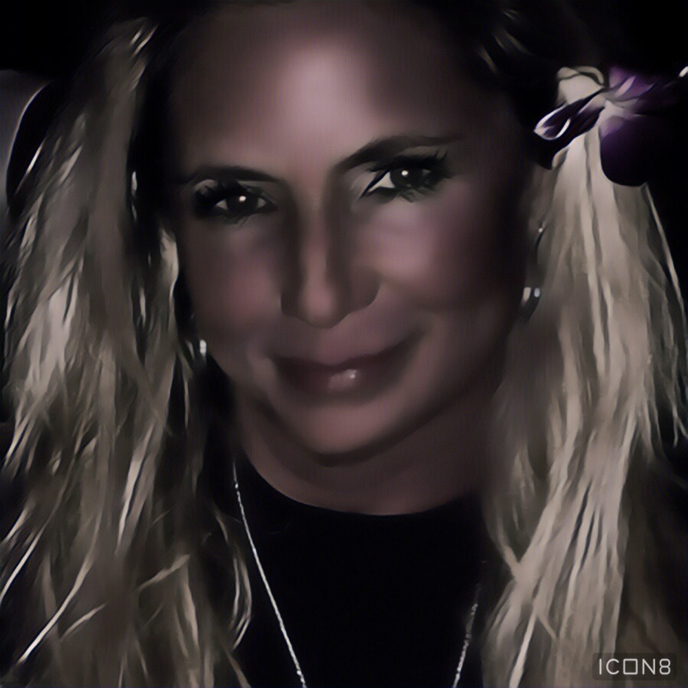 Meet your Posher, Venessa