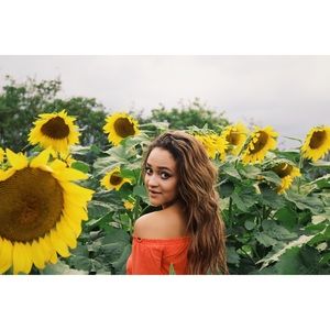 Meet your Posher, Diamond