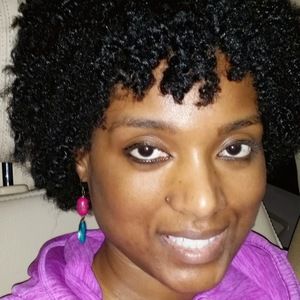 Meet your Posher, Miriam