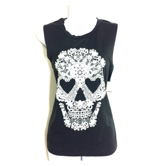 Fifth Sun Tops - 💀🖤Skull Head Sleeveless Graphic Tee💀🖤