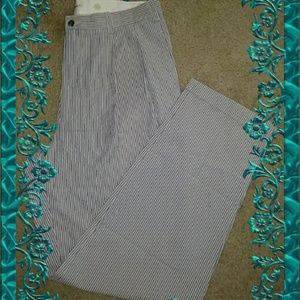 NWOT "Banana Republic" Pleated Pants