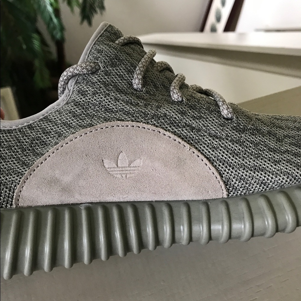 Yeezy Moon Rocks - Picture 2 of 4