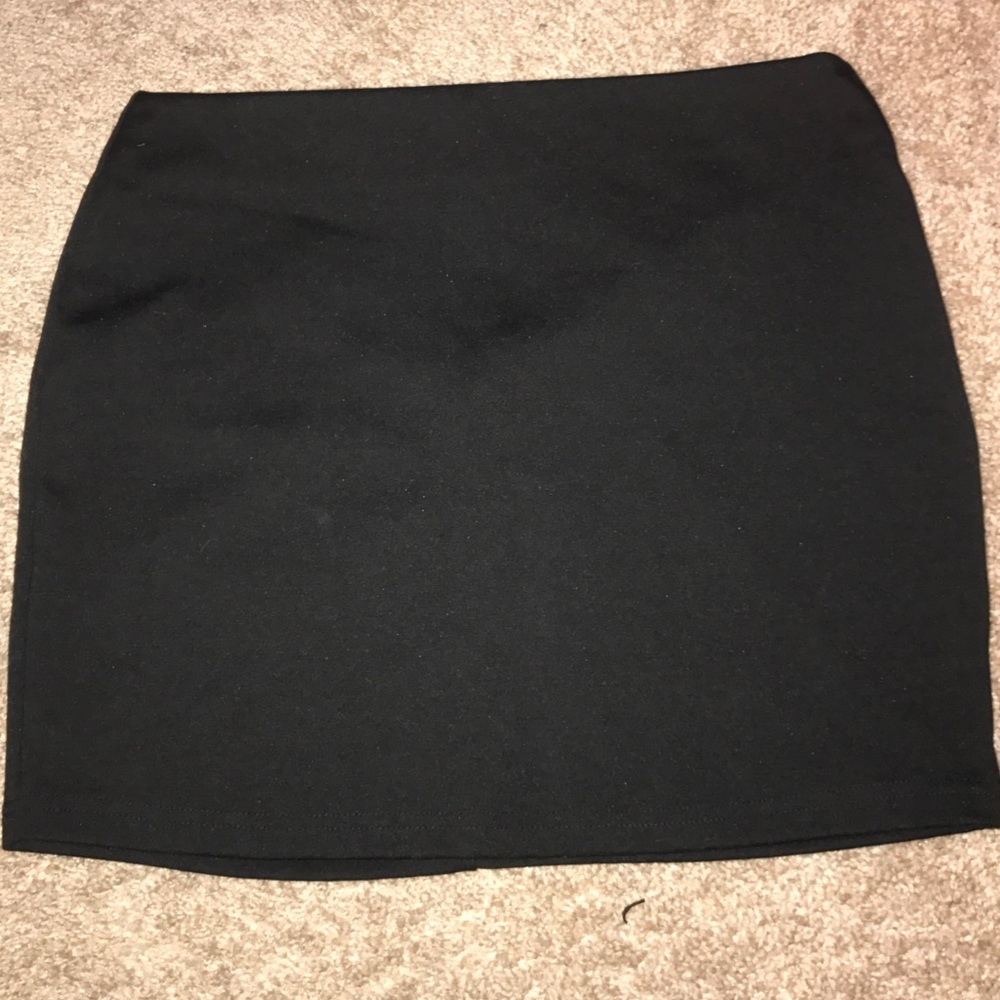 Forever 21 Black Mini Skirt