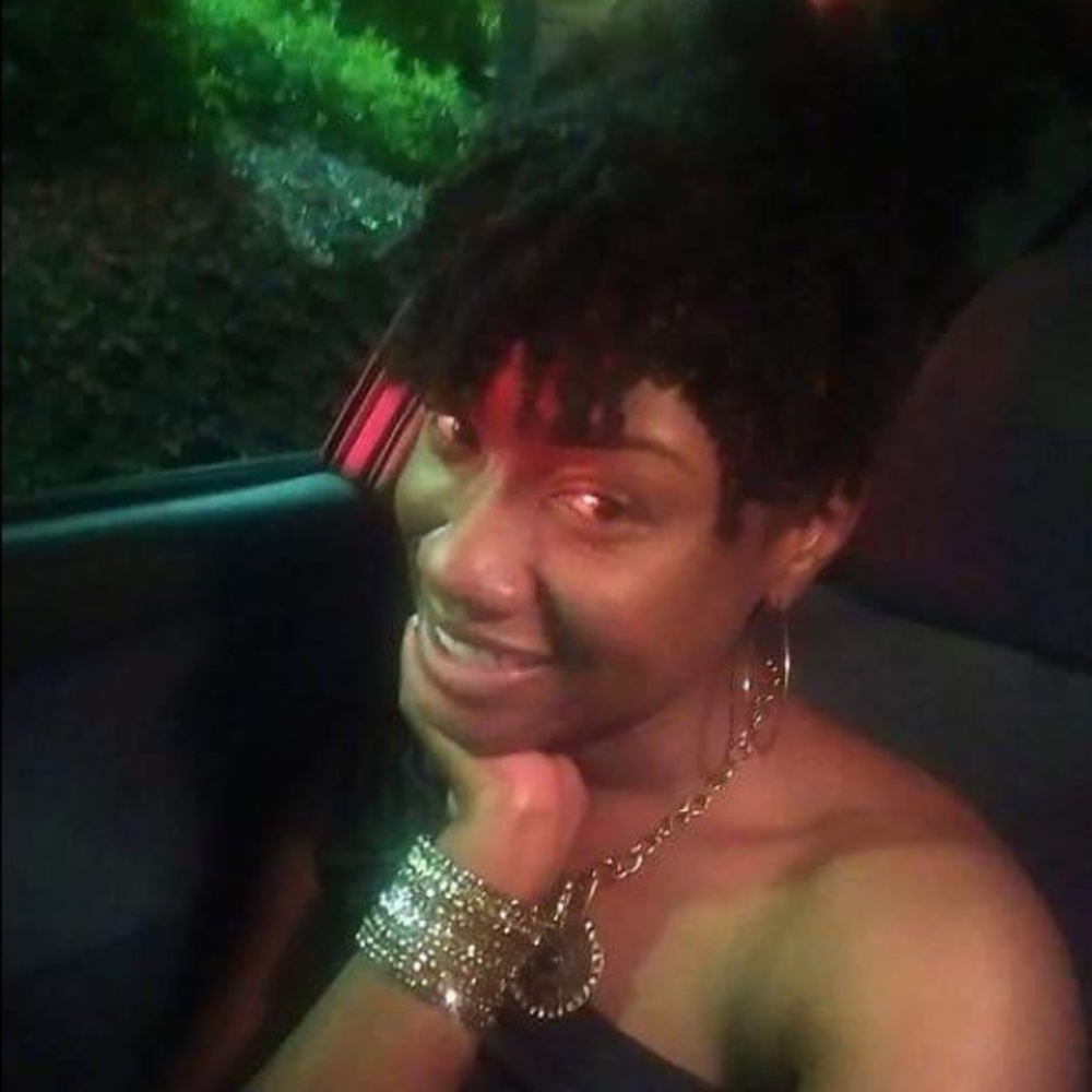 Meet your Posher, Jerina