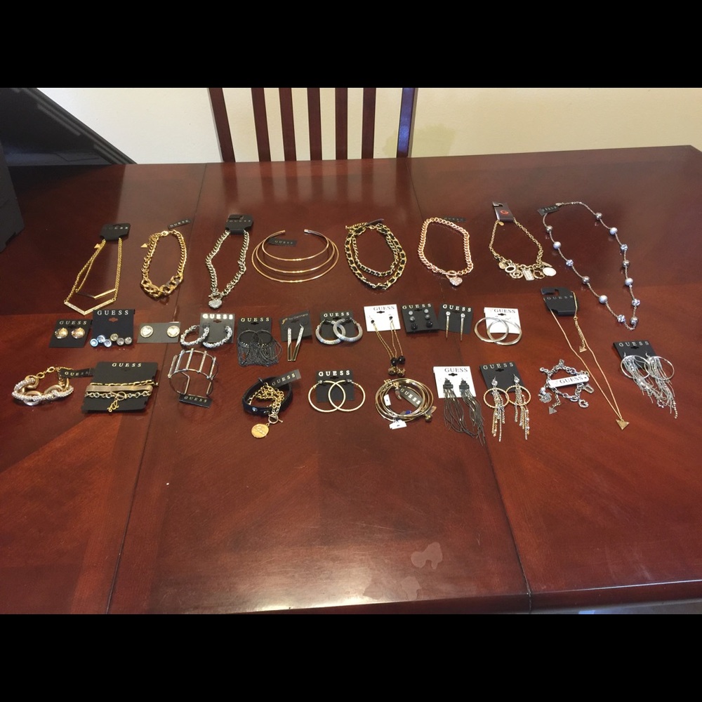 Guess Accessories