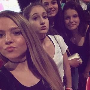 Meet your Posher, Isabella