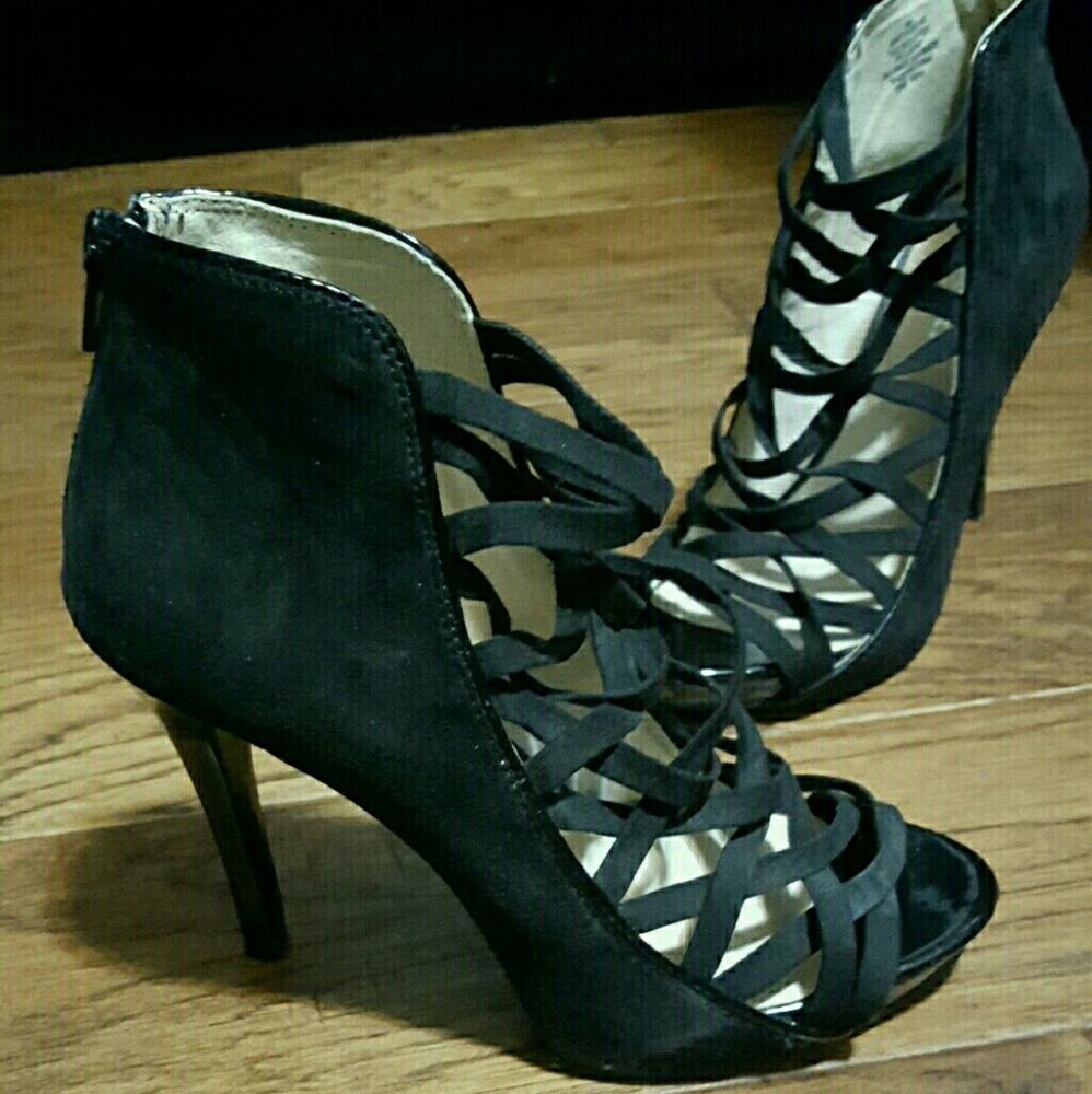 ¡SALE! Sexy Nine West*NWOT*Black suede!!