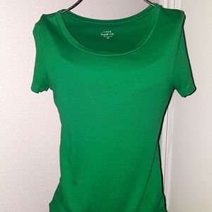 Women's J Crew green tee shirt.
