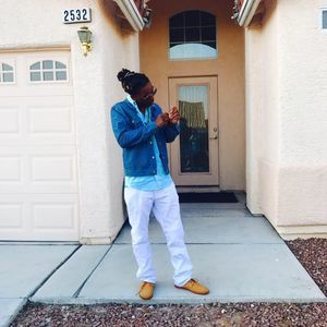 Meet your Posher, Devante