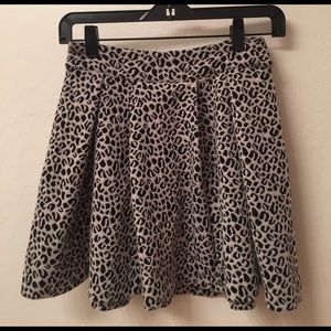 COOPERATIVE (UO brand) leopard flowy mini skirt XS