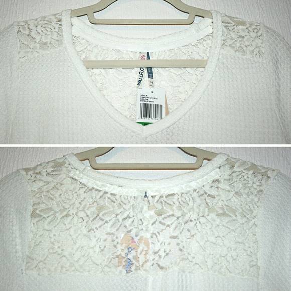 High-Low Thermal w/ Lace Back & Cuffs NWT - Picture 3 of 7
