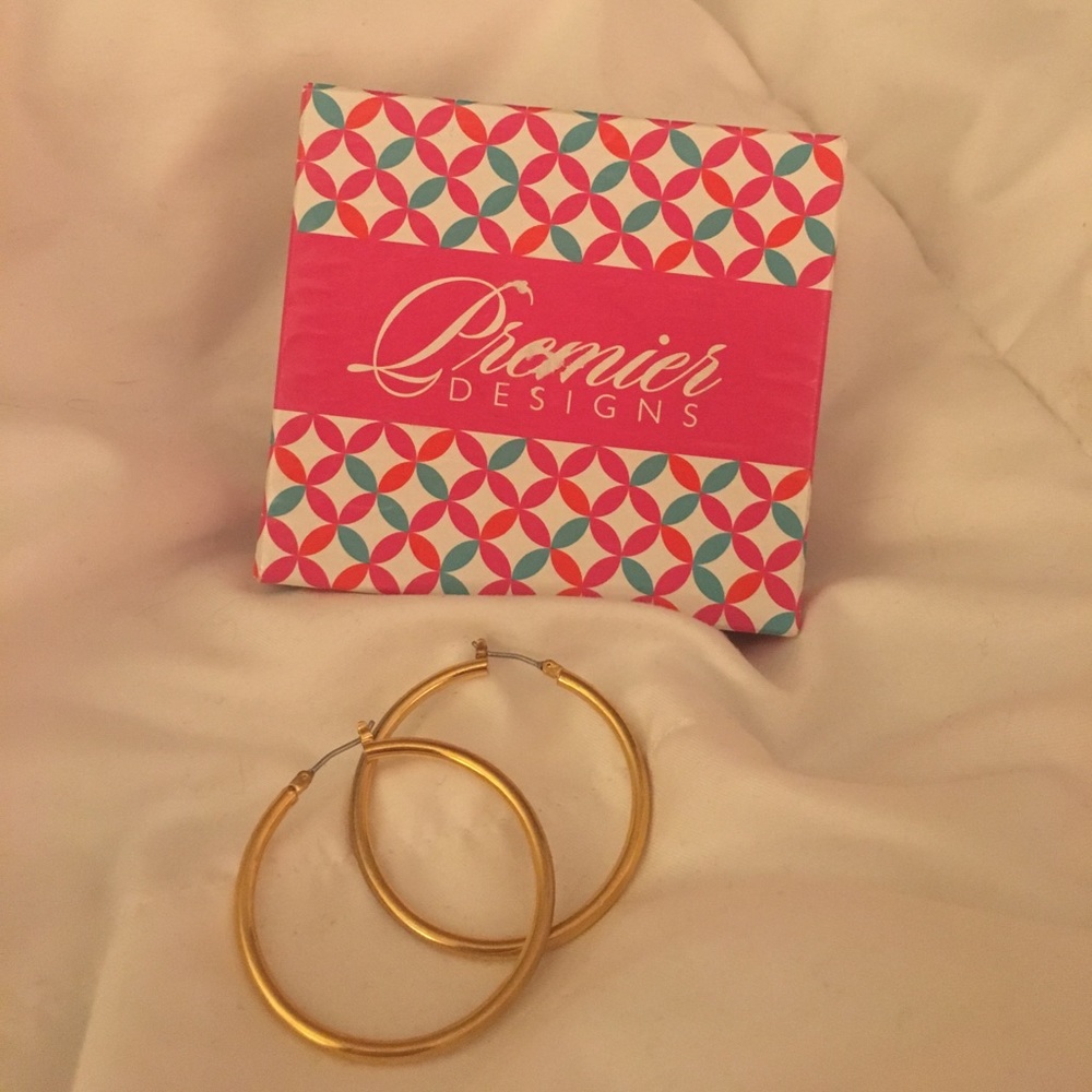 Premier Designs Gold Hoop Earings