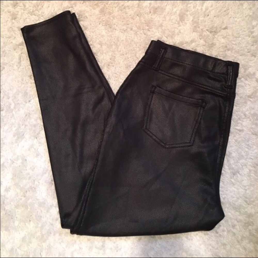 NWOT Black leggings