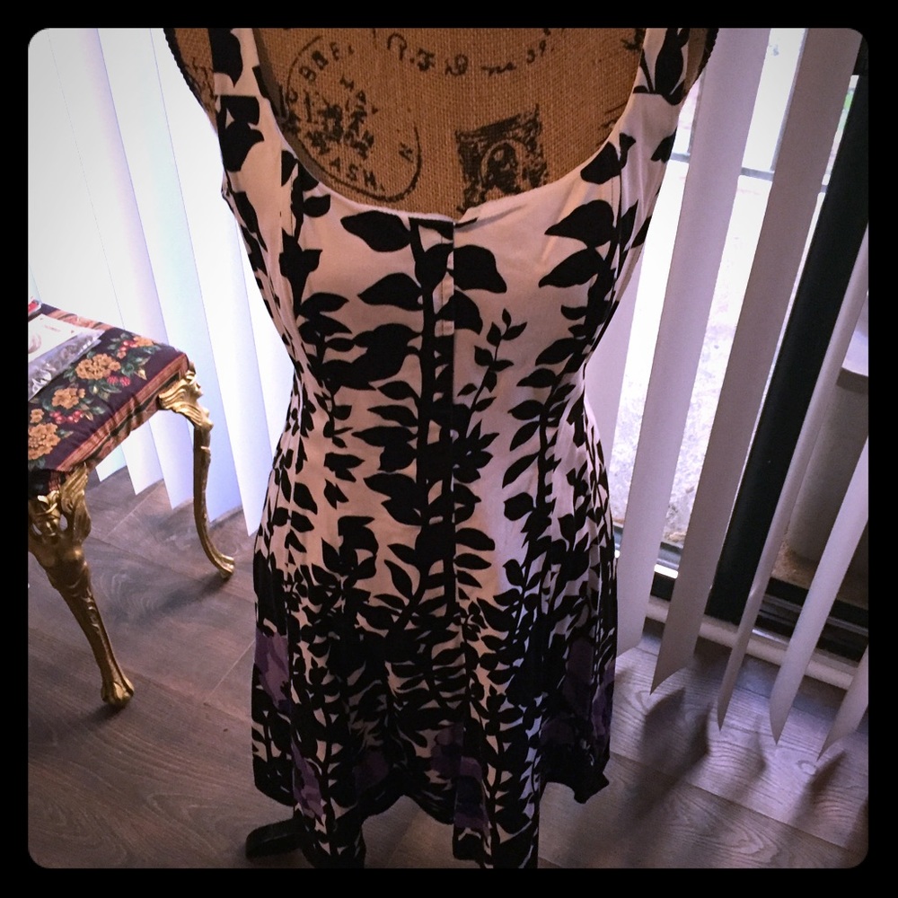Nine West spring dress - purple- black & white