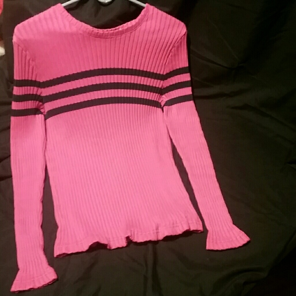 Ribbed long sleeve shirt