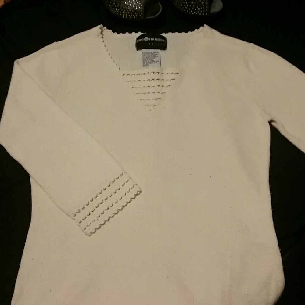 Crocheted v-neck sweater