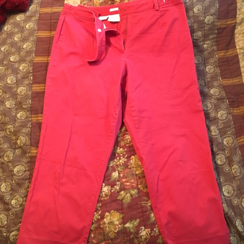 Liz Claiborne Capris for women!