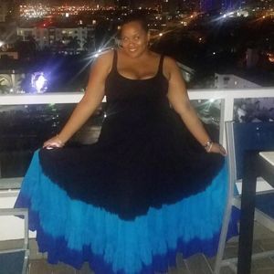 Meet your Posher, Shana