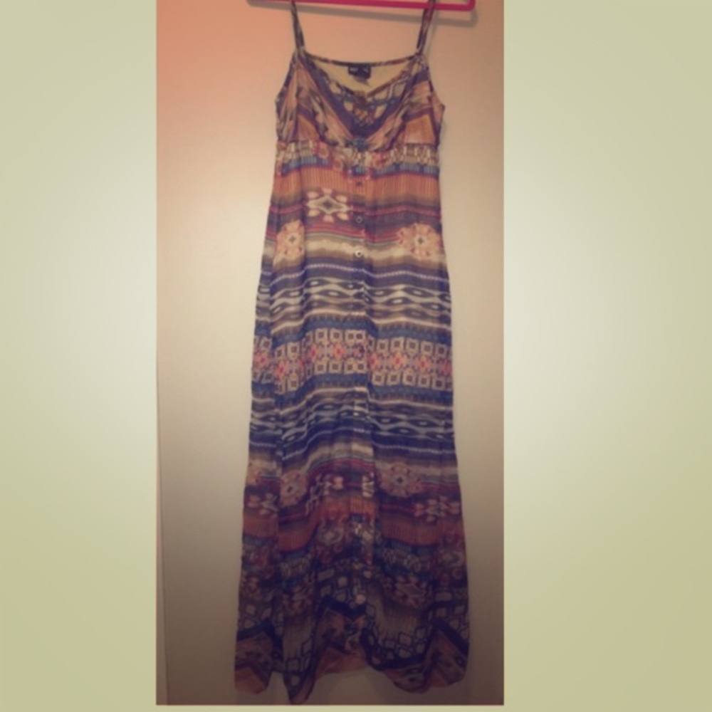 Asztech print buttom up maxi dress