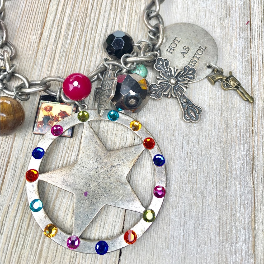 Hot As Pistol Wild West Gemstone Necklace - Picture 3 of 6