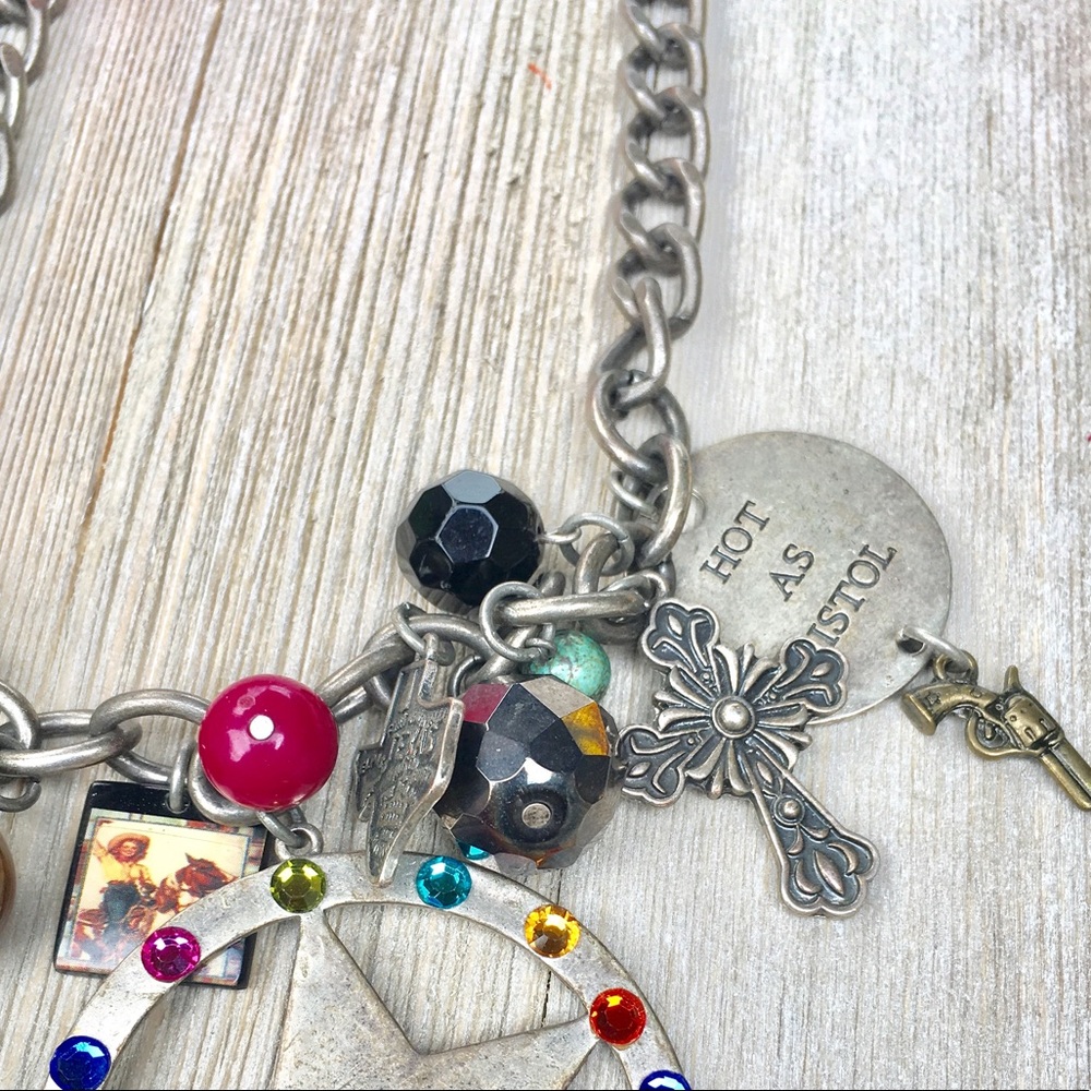 Hot As Pistol Wild West Gemstone Necklace - Picture 6 of 6