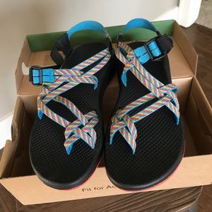 Chaco ZX2 sandals brand new in box