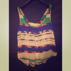 Sleeveless Patterned Medium Top