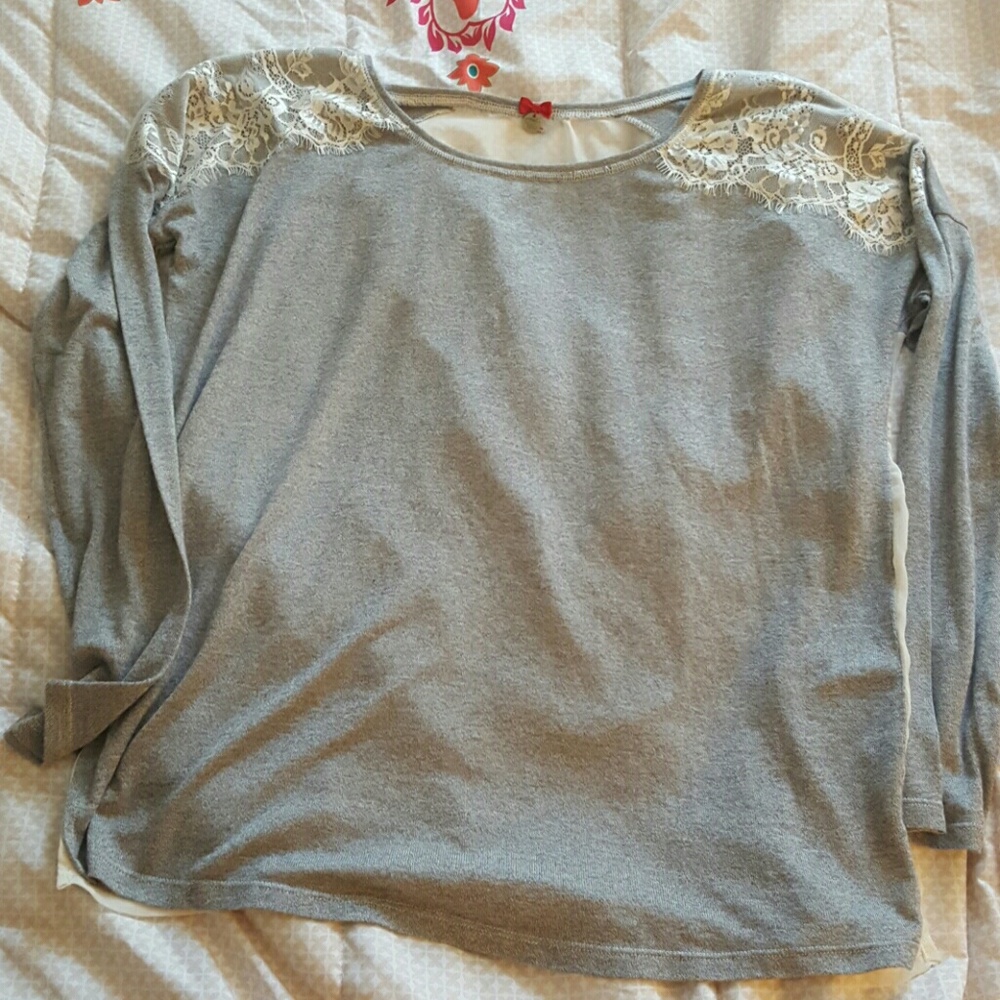 1x sheer back grey sweater
