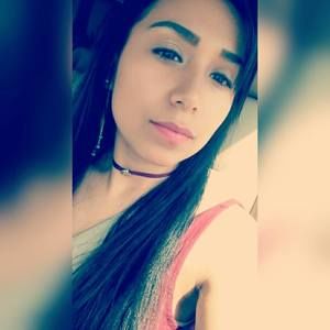 Meet your Posher, Gabriela