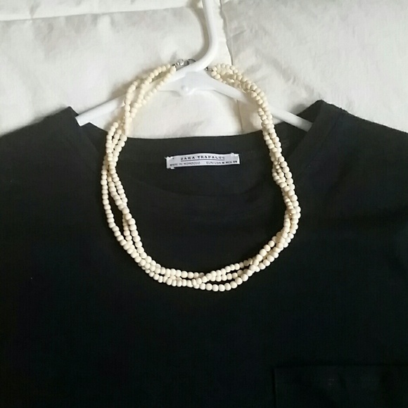 Shell Necklace - Picture 2 of 2