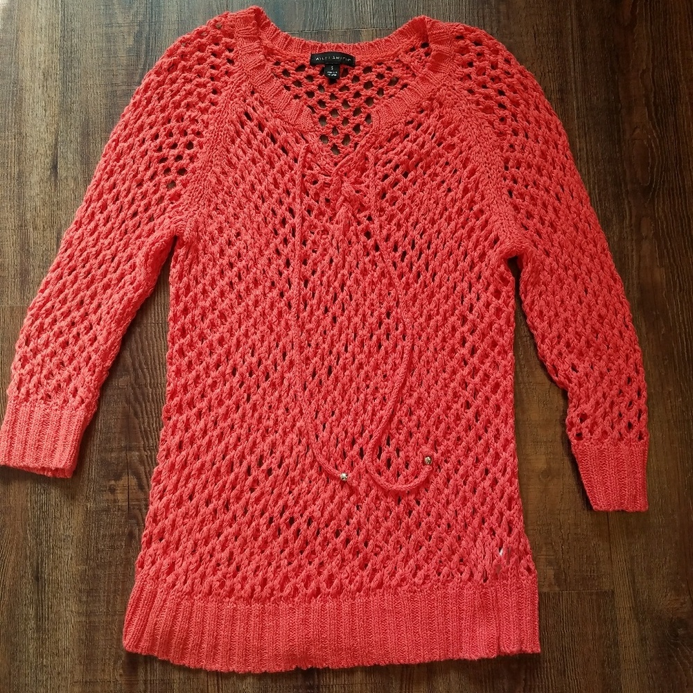 Willi Smith women’s small coral Crochet top