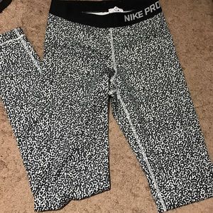 Women's Nike Pro workout pants