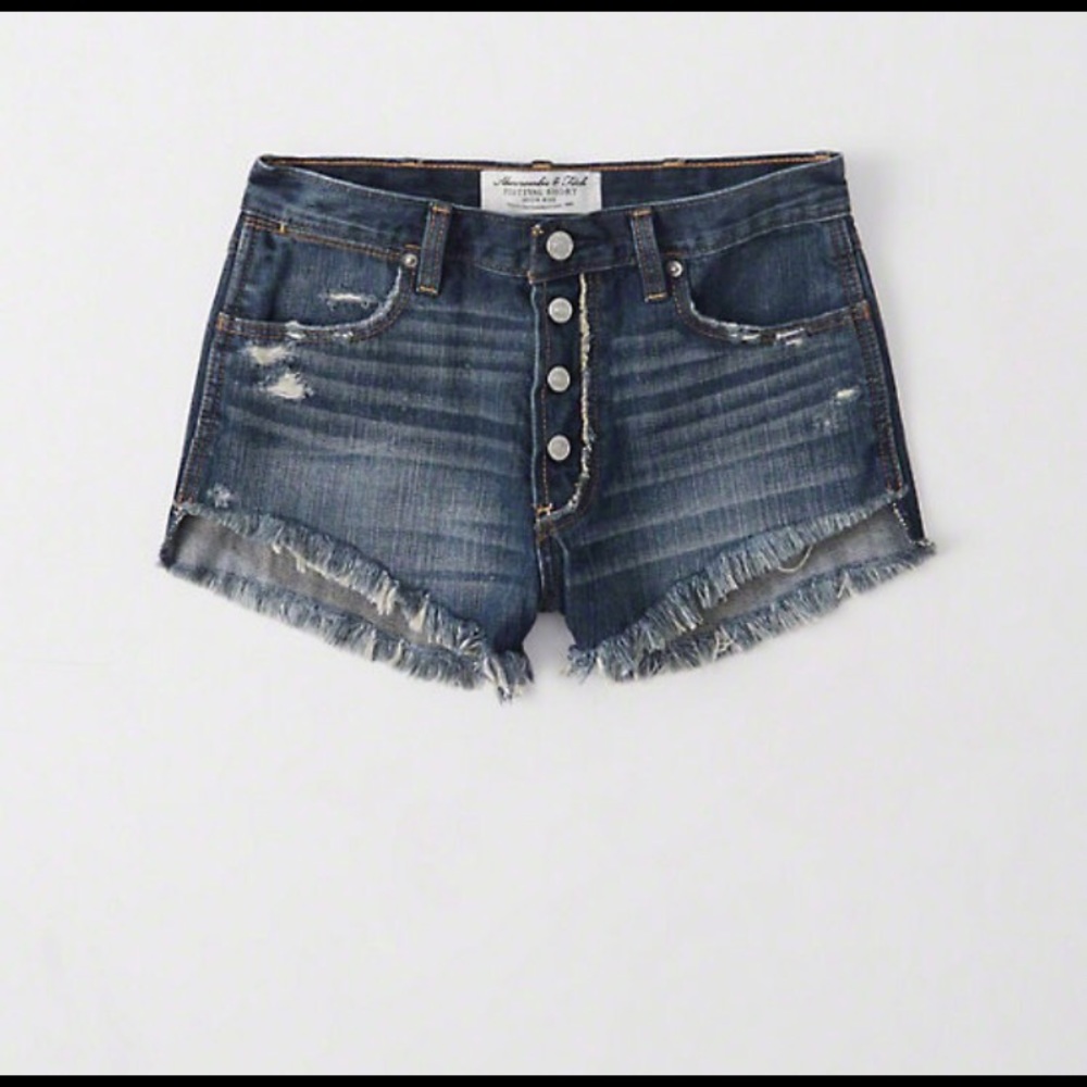 Button-up front high rise shorts