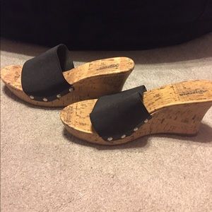 Arizona Slip-On Black Band Wedge Sandals