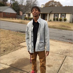 Meet your Posher, Dorian