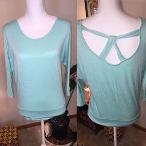 CUTE SUMMER/SPRING TOP