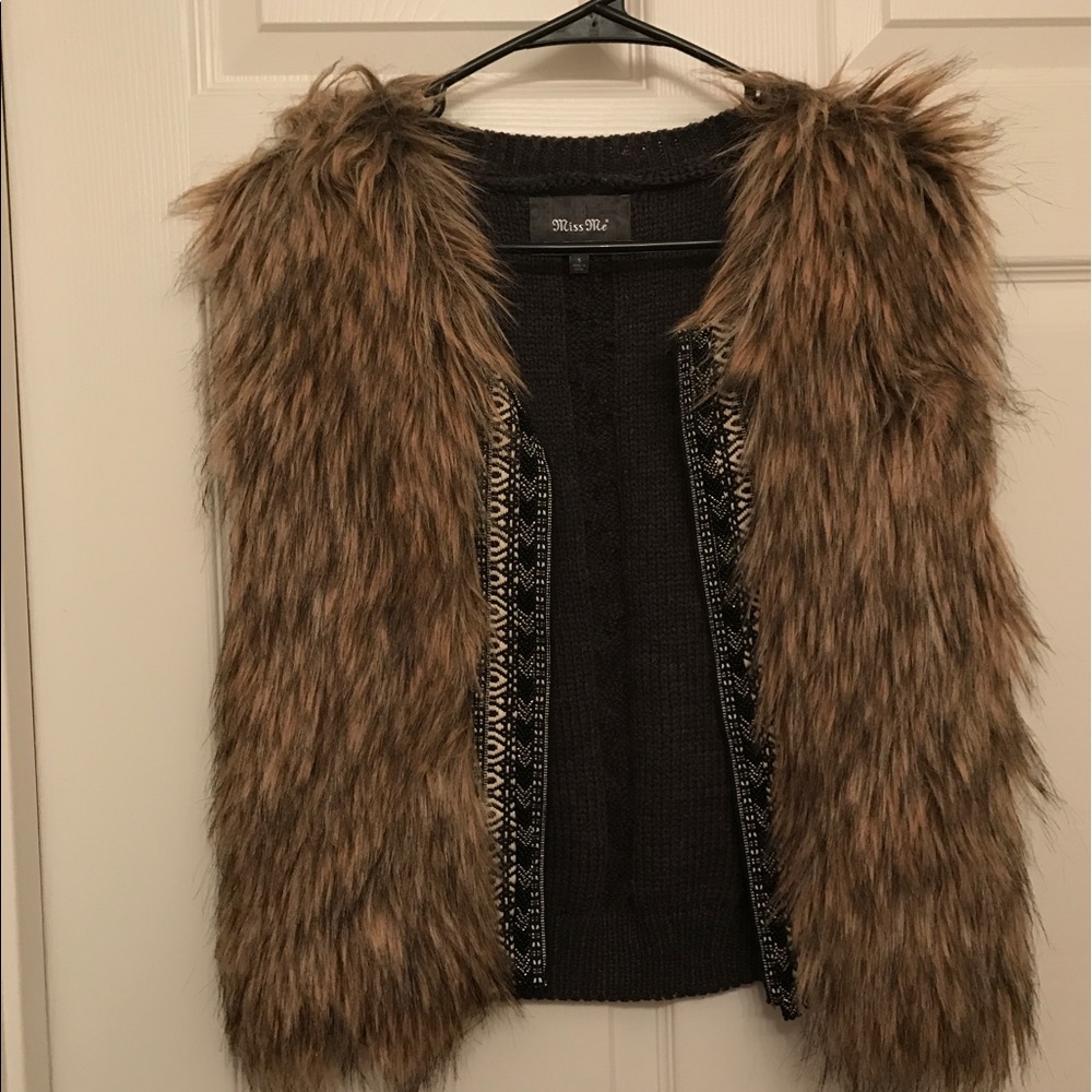 Fur vest