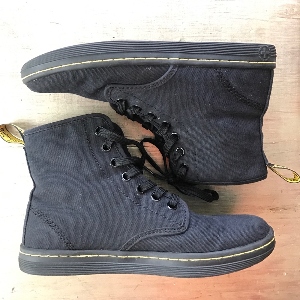 Dr. Martens Alfie Boots