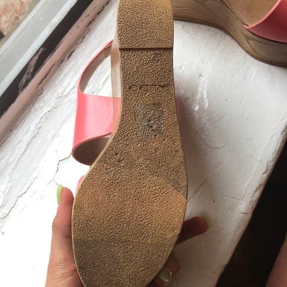 🌼Spring Wedges🌼 - Picture 4 of 4