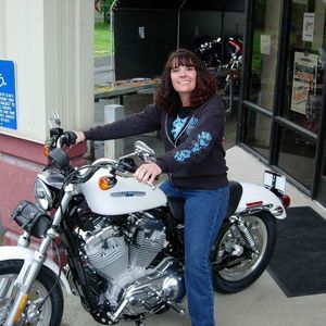 Meet your Posher, Whitney