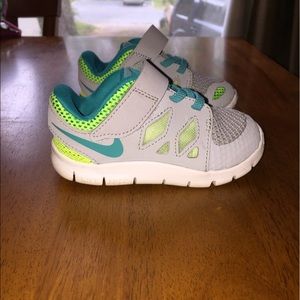 Toddler Nike 6c