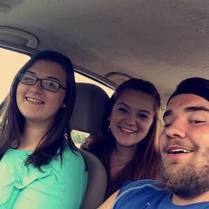 Meet your Posher, Haylee