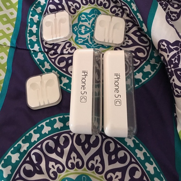 Empty containers - Picture 3 of 3