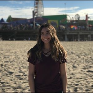 Meet your Posher, Naomi