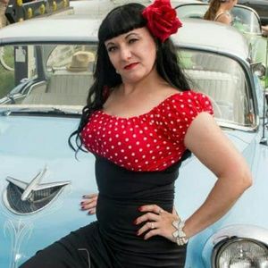 Meet your Posher, Sara