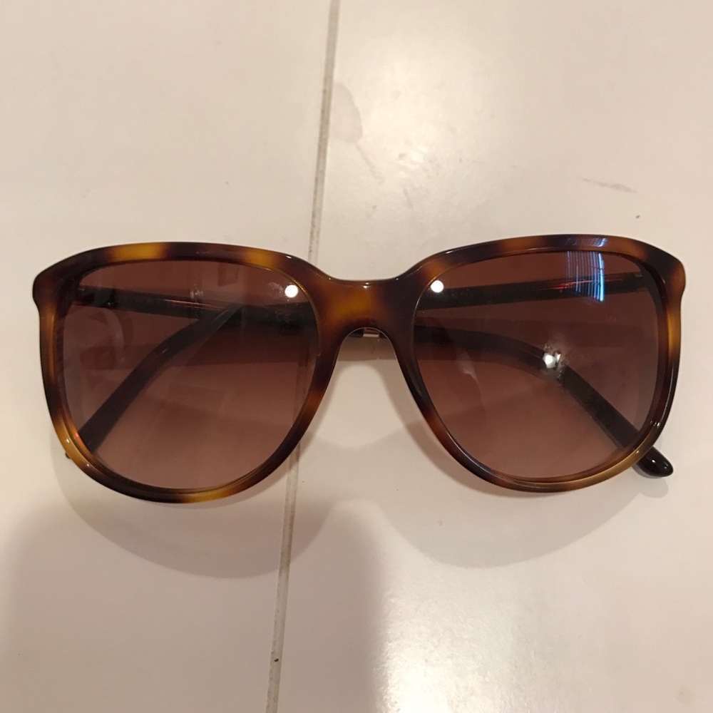 Burberry sunglasses