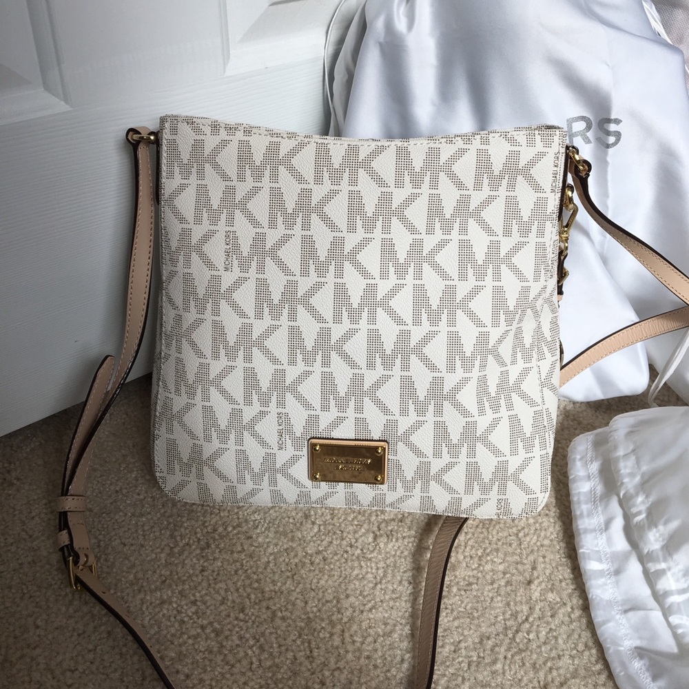 Michael Kors Cream Crossbody Bag