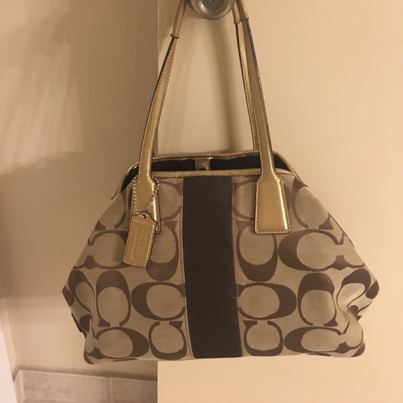 Gold Coach Bag - Picture 2 of 4