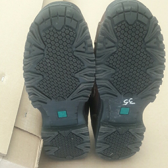 Doc Martin - Picture 3 of 4